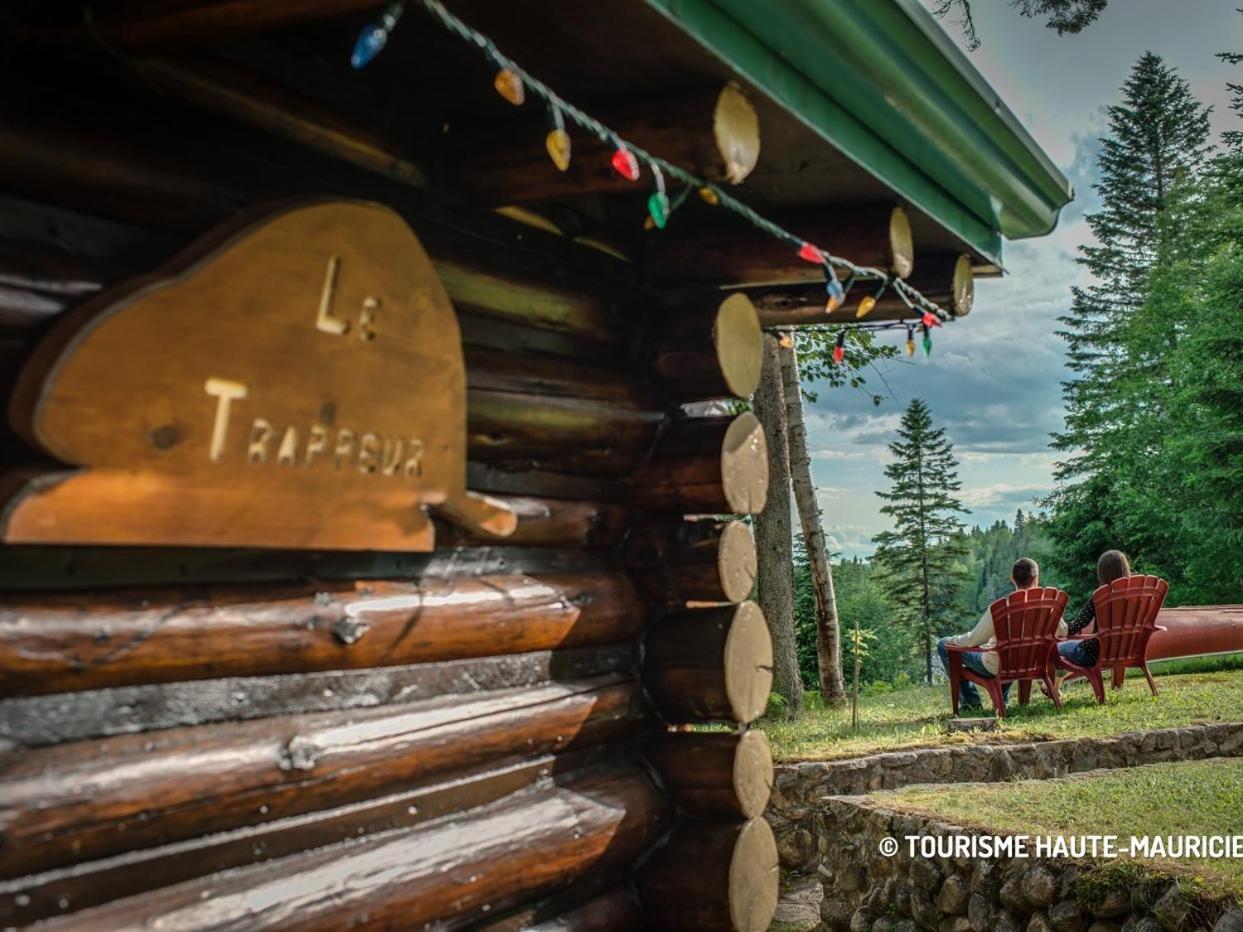 Domaine Le Bostonnais - Le Village En Bois Rond لاتوك الغرفة الصورة
