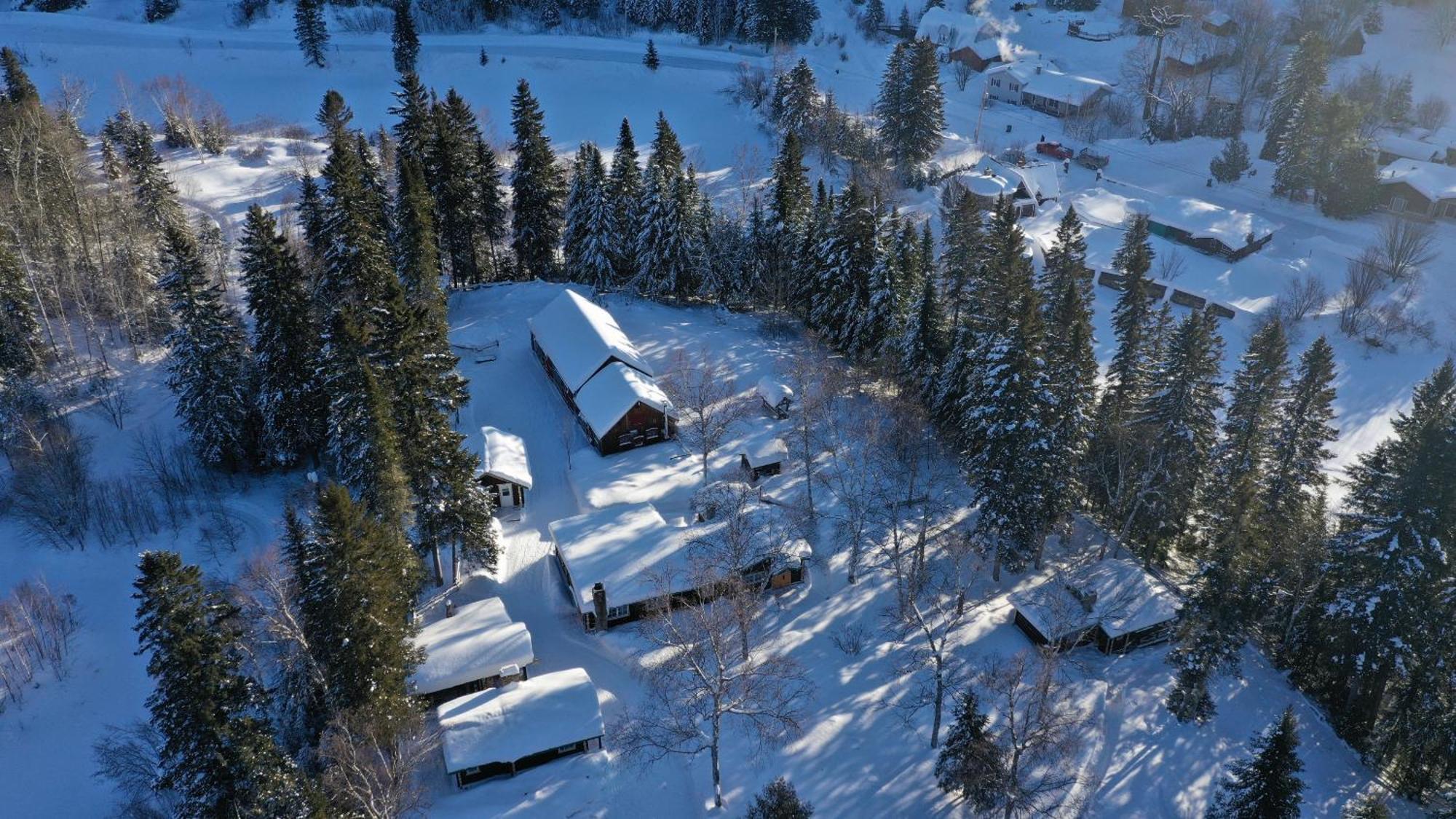 Domaine Le Bostonnais - Le Village En Bois Rond لاتوك المظهر الخارجي الصورة